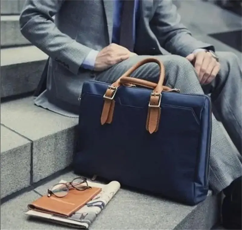 Men's bags for everyday use. What do we choose?